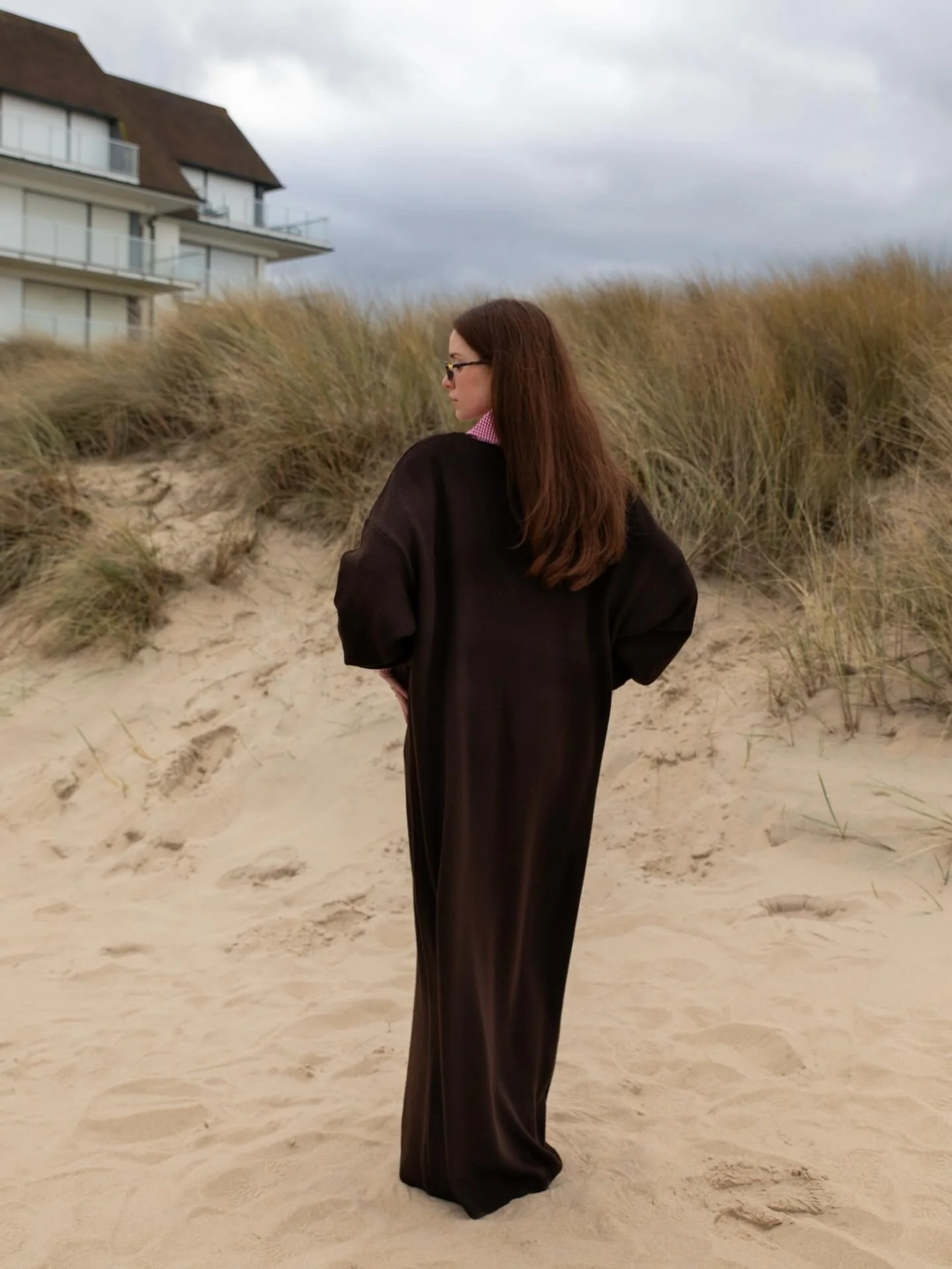 spring knit v-dress - dark brown - Image 2